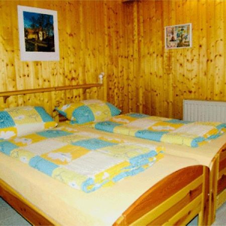 Roemerklause Neustadt an der Weinstraße Buitenkant foto